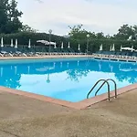 Apartment Duplex, Piscines, Animations Pres Via Ardeche, Centre Equestre Grospierres